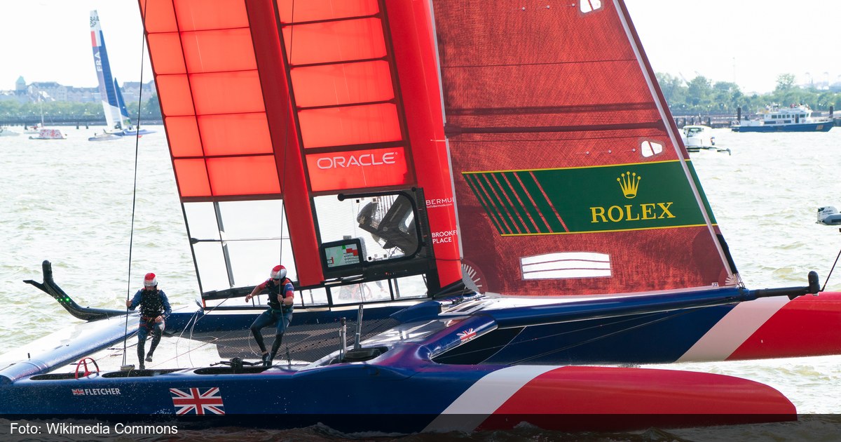 Catamara F50 do time da Gra-Bretanha no SailGP